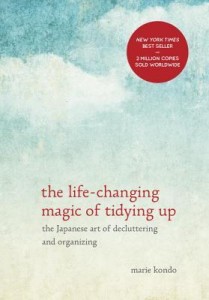 Book cover of "The Life Changing Magic of Tidying Up"